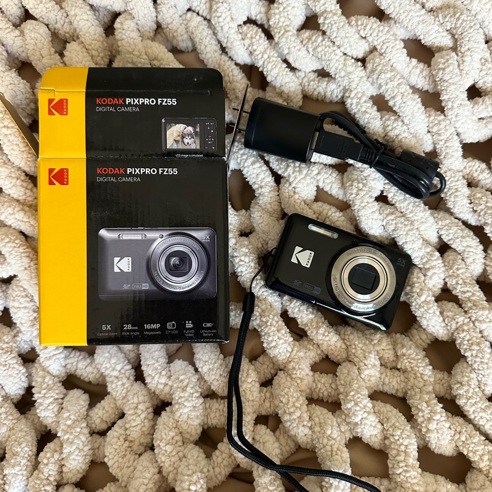 Kodak PixPro FZ55 Compact Digital Camera - Black